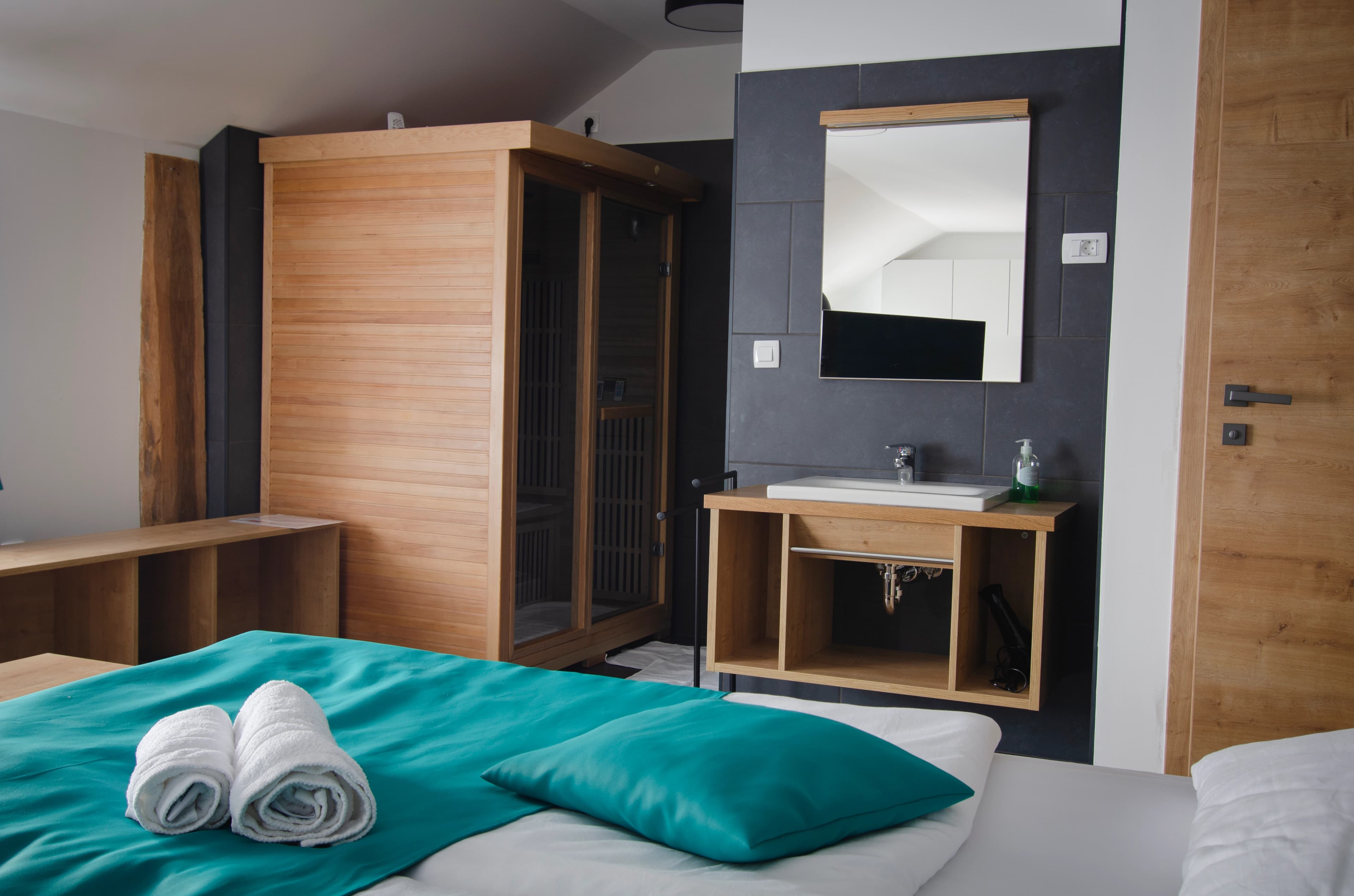 Apartment-Innenansicht mit Sauna